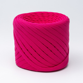 Трикотажная пряжа Hobyt ТП 087 Фуксия, первичная, изнаночная, 100% хлопок, 100 м, 7-9 мм