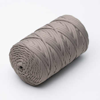 Полиэфирный плоский  шнур для вязания  Серый перламутр 5 мм/100м