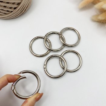 89 Кольцо-карабин, серебро, 35х45 мм 