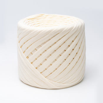 Трикотажная пряжа Hobyt ТП 103 Айвори, первичная, изнаночная, 100% хлопок, 100 м,7-9 мм