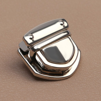 Портфельный замок 880, 33х30 мм, серебро