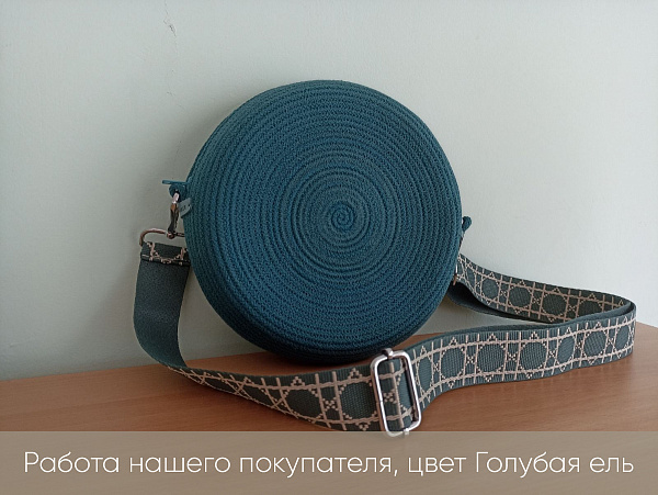 Голубая ель копия
