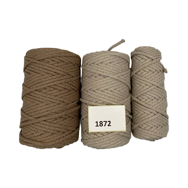 1872